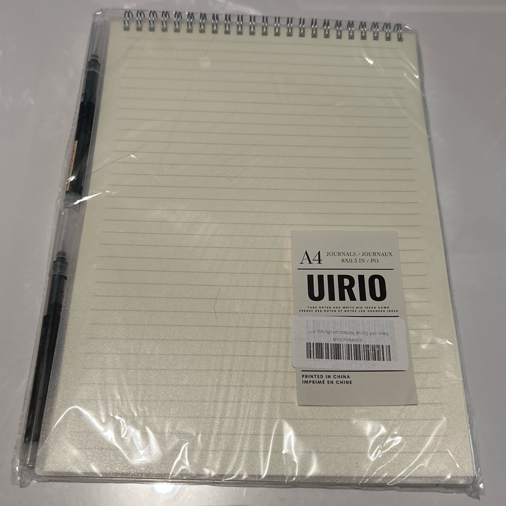 UIRIO A4 Spiral Notebook with Lined Pages - White with 2 pens New 8 x 11.5